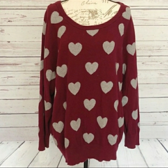 Cute Burgundy Grey Heart Print Sweater - Picture 3 of 5